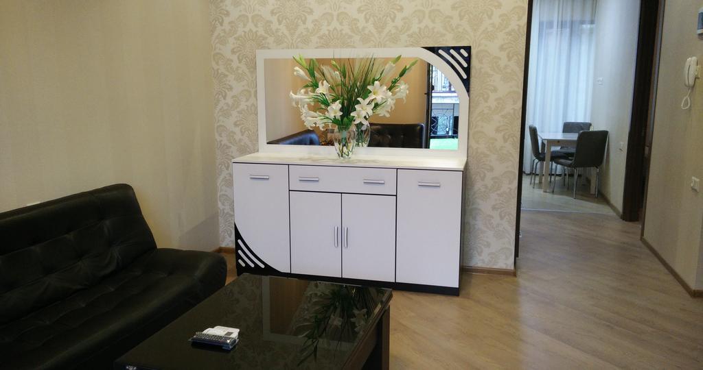 Brand New Apartment With Terrace Tbilisi Exterior foto