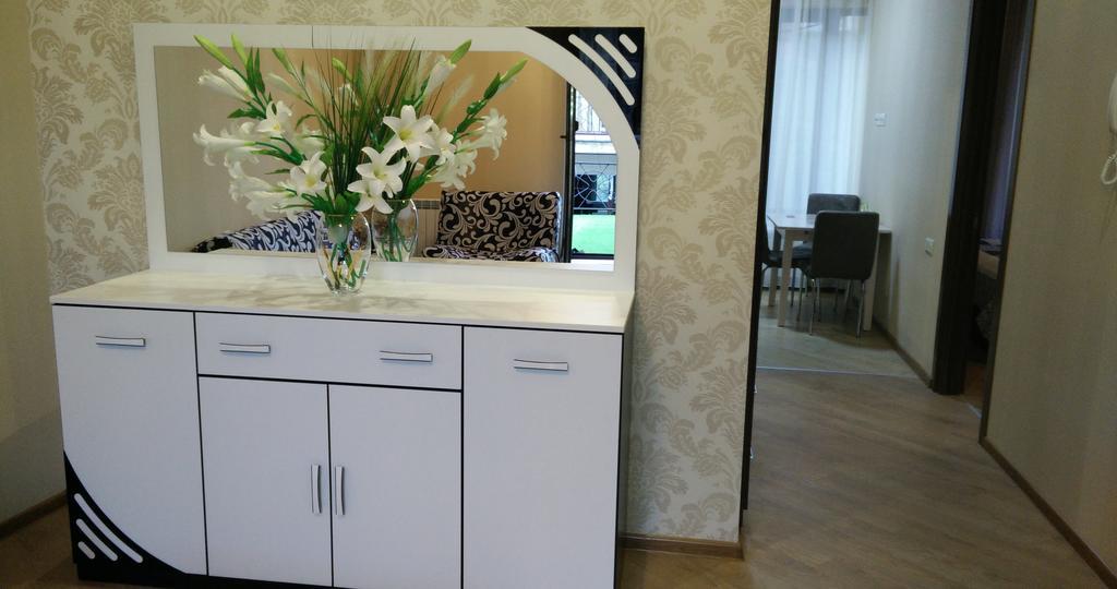 Brand New Apartment With Terrace Tbilisi Exterior foto